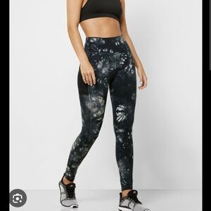 Adidas parley leggings large